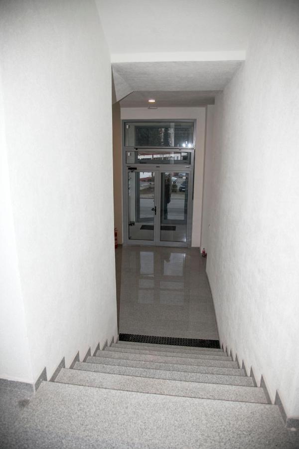 Apartment Yesa Travnik Exterior foto